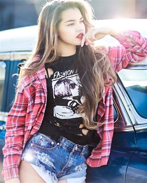 Paris Berelc (@theparisberelc) • Instagram photos and videos